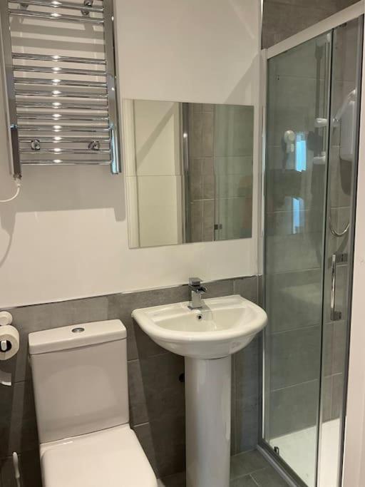 Beautiful Private En-Suite Room With Its Own Entry Bexleyheath Exterior photo