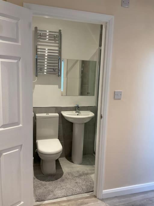 Beautiful Private En-Suite Room With Its Own Entry Bexleyheath Exterior photo